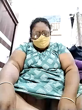 Snapshot of Pushpavathi_78 chatting on 28, 9, 2025 Pushpavathi 78 online show from 28, 9, 2025