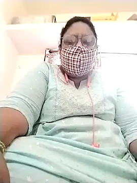 Snapshot of Pushpavathi_78 chatting on 13, 10, 2025 Pushpavathi 78 online show from 13, 10, 2025