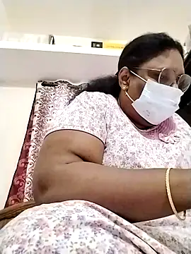 Snapshot of Pushpavathi_78 chatting on 24, 10, 2025 Pushpavathi 78 online show from 24, 10, 2025