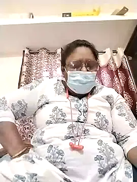 Snapshot of Pushpavathi_78 chatting on 1, 11, 2025 Pushpavathi 78 online show from 1, 11, 2025