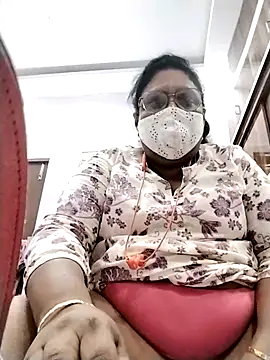 Snapshot of Pushpavathi_78 chatting on 16, 11, 2025 Pushpavathi 78 online show from 16, 11, 2025