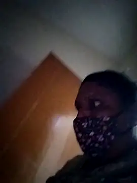 Snapshot of Pushpavathi_78 chatting on 28, 11, 2025 Pushpavathi 78 online show from 28, 11, 2025