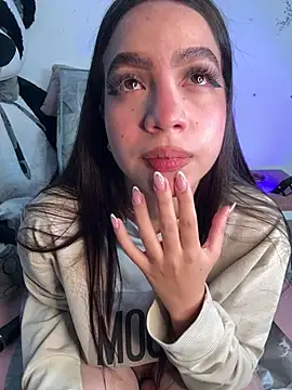 IamSteph13 online show from 10, 7, 2026