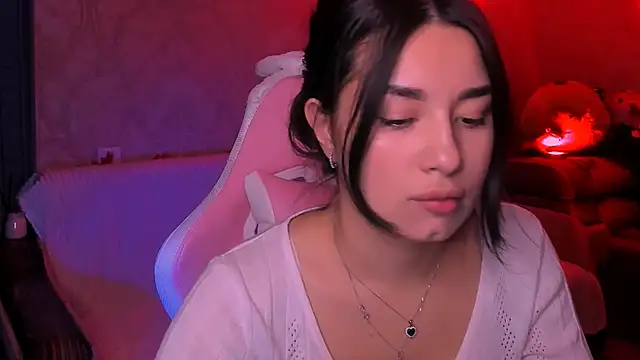 Swee Alicee online show from 26, 11, 2025