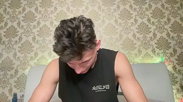 denlover1 online show from 11, 2, 2025