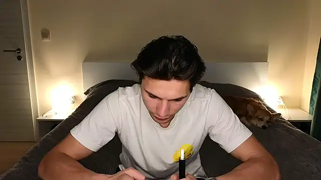 denlover1 online show from 8, 4, 2026