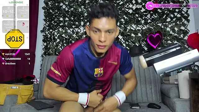 Snapshot of _EUFRATES_ chatting on 24, 2, 2025 EUFRATES online show from 24, 2, 2025
