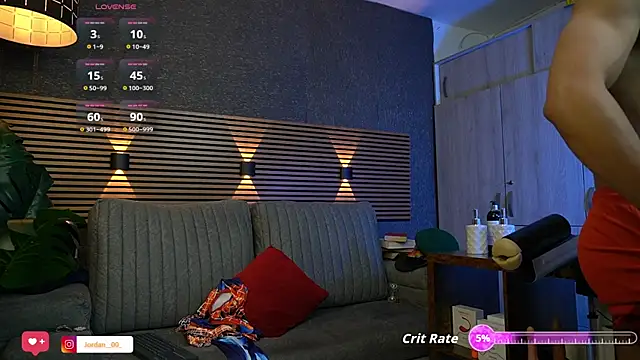 Snapshot of _EUFRATES_ chatting on 20, 9, 2025 EUFRATES online show from 20, 9, 2025