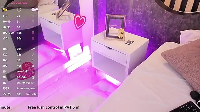 Snapshot of miss10_antonella chatting on 19, 2, 2025 miss10 antonella online show from 19, 2, 2025