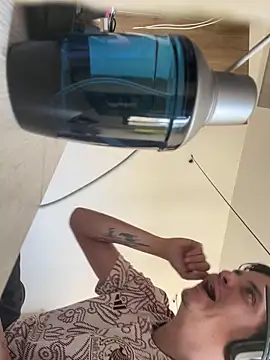 Snapshot of stevego94 chatting on 13, 12, 2024 stevego94 online show from 13, 12, 2024