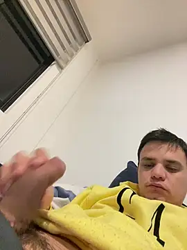 Snapshot of stevego94 chatting on 27, 2, 2025 stevego94 online show from 27, 2, 2025