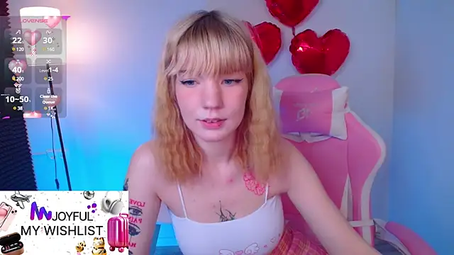Snapshot of Linablueeyed chatting on 11, 3, 2025 Linablueeyed online show from 11, 3, 2025