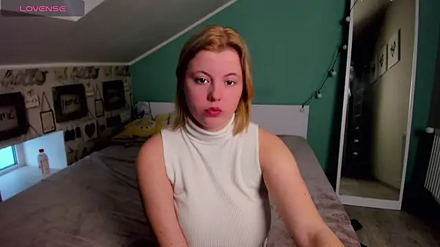 Snapshot of LillyDepp chatting on 30, 12, 2024 LillyDepp online show from 30, 12, 2024