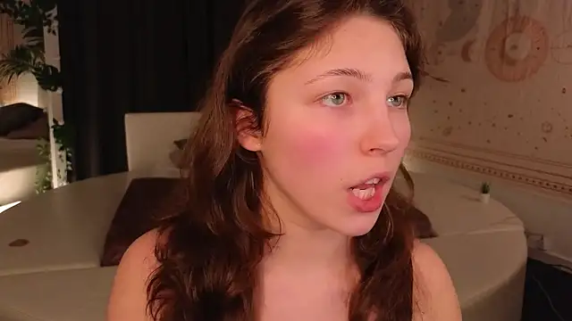 Snapshot of cherry_lea chatting on 16, 1, 2025 cherry lea online show from 16, 1, 2025