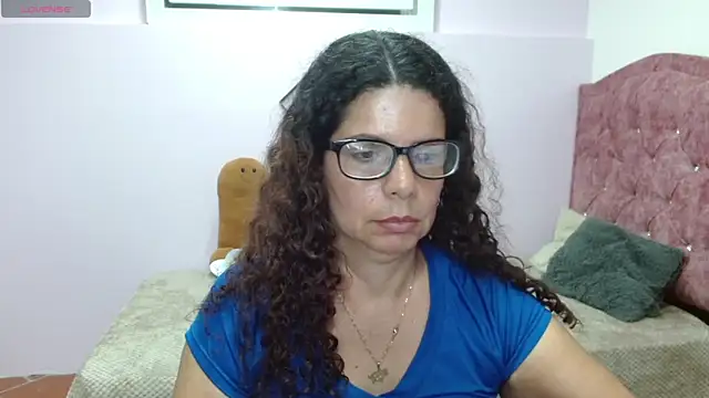 Snapshot of sila_bolum chatting on 6, 3, 2025 sila bolum online show from 6, 3, 2025