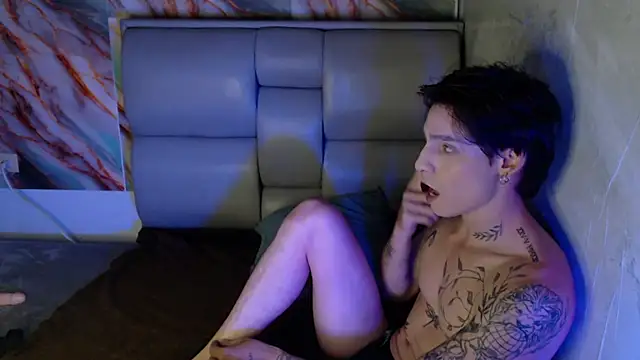 Apolo Hidalgo01 online show from 2, 10, 2025