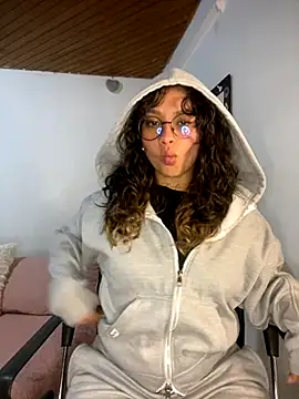 Andi9  online show from 8, 10, 2025