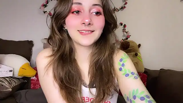 Snapshot of _Devill_Baby chatting on 7, 2, 2025 Devill Baby online show from 7, 2, 2025