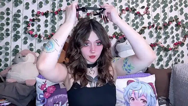 Snapshot of _Devill_Baby chatting on 8, 9, 2025 Devill Baby online show from 8, 9, 2025