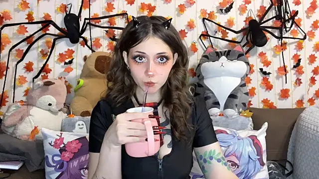 Snapshot of _Devill_Baby chatting on 21, 9, 2025 Devill Baby online show from 21, 9, 2025