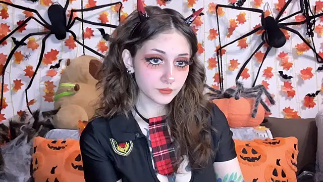 Snapshot of _Devill_Baby chatting on 3, 10, 2025 Devill Baby online show from 3, 10, 2025