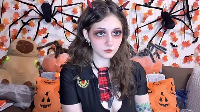 Snapshot of _Devill_Baby chatting on 9, 10, 2025 Devill Baby online show from 9, 10, 2025