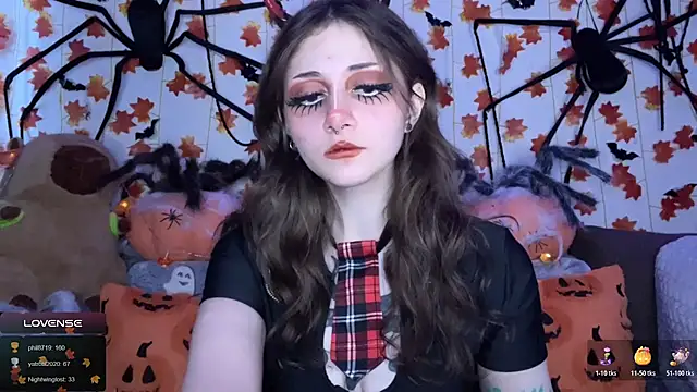 Snapshot of _Devill_Baby chatting on 25, 10, 2025 Devill Baby online show from 25, 10, 2025