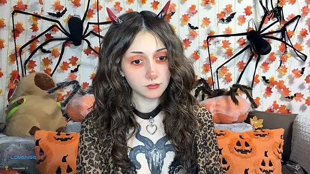 Snapshot of _Devill_Baby chatting on 27, 11, 2025 Devill Baby online show from 27, 11, 2025