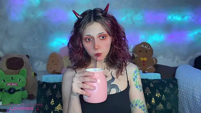 Snapshot of _Devill_Baby chatting on 2, 2, 2026 Devill Baby online show from 2, 2, 2026