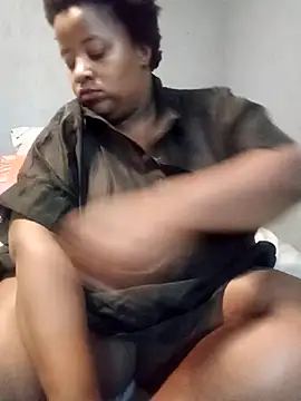 HotBootyBabe90 online show from 7, 4, 2026