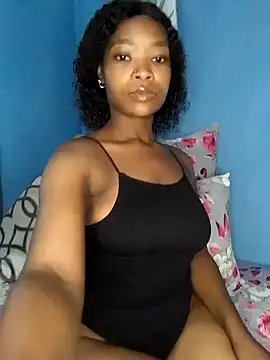 Snapshot of NunuBerry16 chatting on 27, 2, 2025 NunuBerry16 online show from 27, 2, 2025