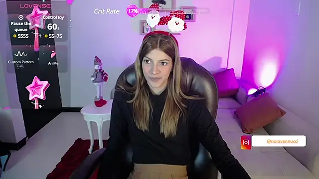 Snapshot of Nora_Vennucci chatting on 17, 12, 2024 Nora Vennucci online show from 17, 12, 2024