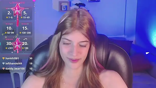 Snapshot of Nora_Vennucci chatting on 6, 1, 2025 Nora Vennucci online show from 6, 1, 2025