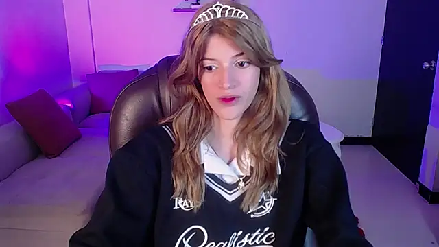 Snapshot of Nora_Vennucci chatting on 20, 1, 2025 Nora Vennucci online show from 20, 1, 2025