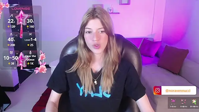Snapshot of Nora_Vennucci chatting on 7, 2, 2025 Nora Vennucci online show from 7, 2, 2025