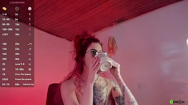 Snapshot of Borbala_Iggy chatting on 14, 12, 2024 Borbala Iggy online show from 14, 12, 2024