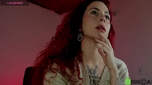 Snapshot of Borbala_Iggy chatting on 29, 12, 2024 Borbala Iggy online show from 29, 12, 2024