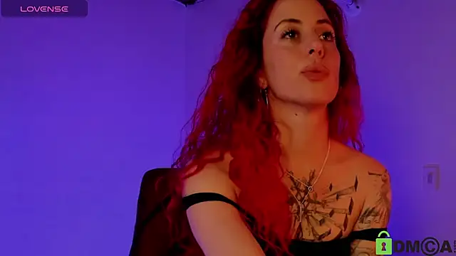 Snapshot of Borbala_Iggy chatting on 1, 1, 2025 Borbala Iggy online show from 1, 1, 2025