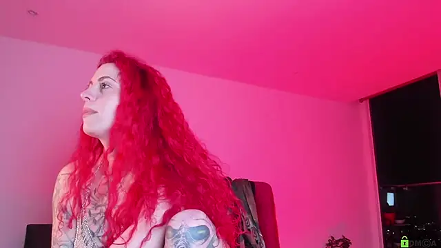 Snapshot of Borbala_Iggy chatting on 23, 2, 2025 Borbala Iggy online show from 23, 2, 2025