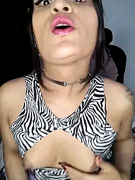 Snapshot of Pussycat_9999 chatting on 9, 2, 2026 Pussycat 9999 online show from 9, 2, 2026