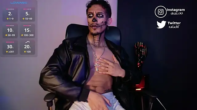 Snapshot of rafael_stone chatting on 29, 10, 2025 rafael stone online show from 29, 10, 2025