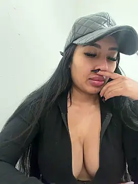 Anily Lovely online show from 5, 2, 2026