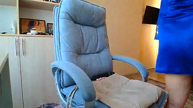 Snapshot of Brionia chatting on 21, 6, 2026 Brionia online show from 21, 6, 2026