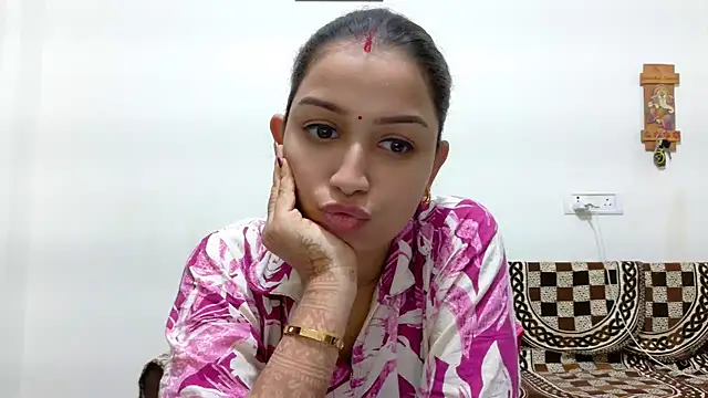 Aleena Rai online show from 16, 10, 2025