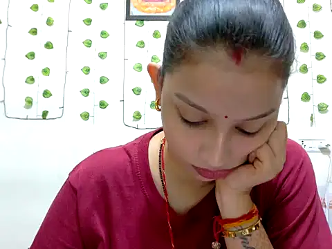 Aleena Rai online show from 19, 10, 2025
