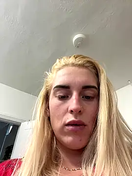 Snapshot of Barbie_26 chatting on 7, 12, 2024 Barbie 26 online show from 7, 12, 2024