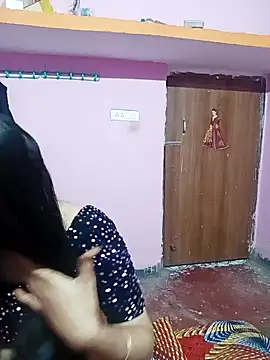 Snapshot of Cute-Simmi chatting on 15, 12, 2024 Cute-Simmi online show from 15, 12, 2024