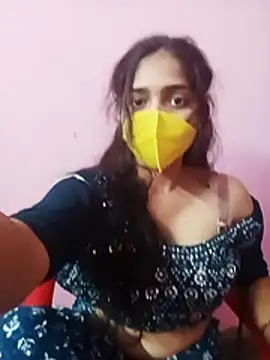 Snapshot of Cute-Simmi chatting on 15, 12, 2025 Cute-Simmi online show from 15, 12, 2025