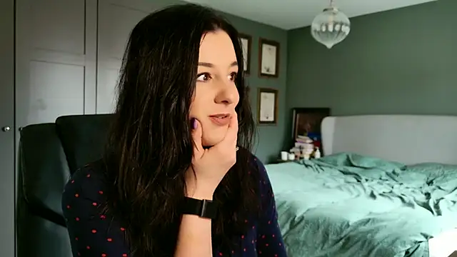 flatwhite0 online show from 9, 3, 2026