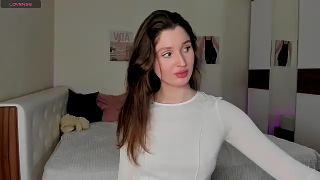 Snapshot of tender_babyy chatting on 6, 12, 2024 tender babyy online show from 6, 12, 2024